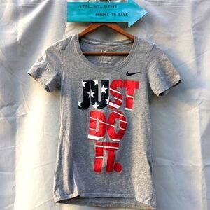 Nike patriotic t shirt 